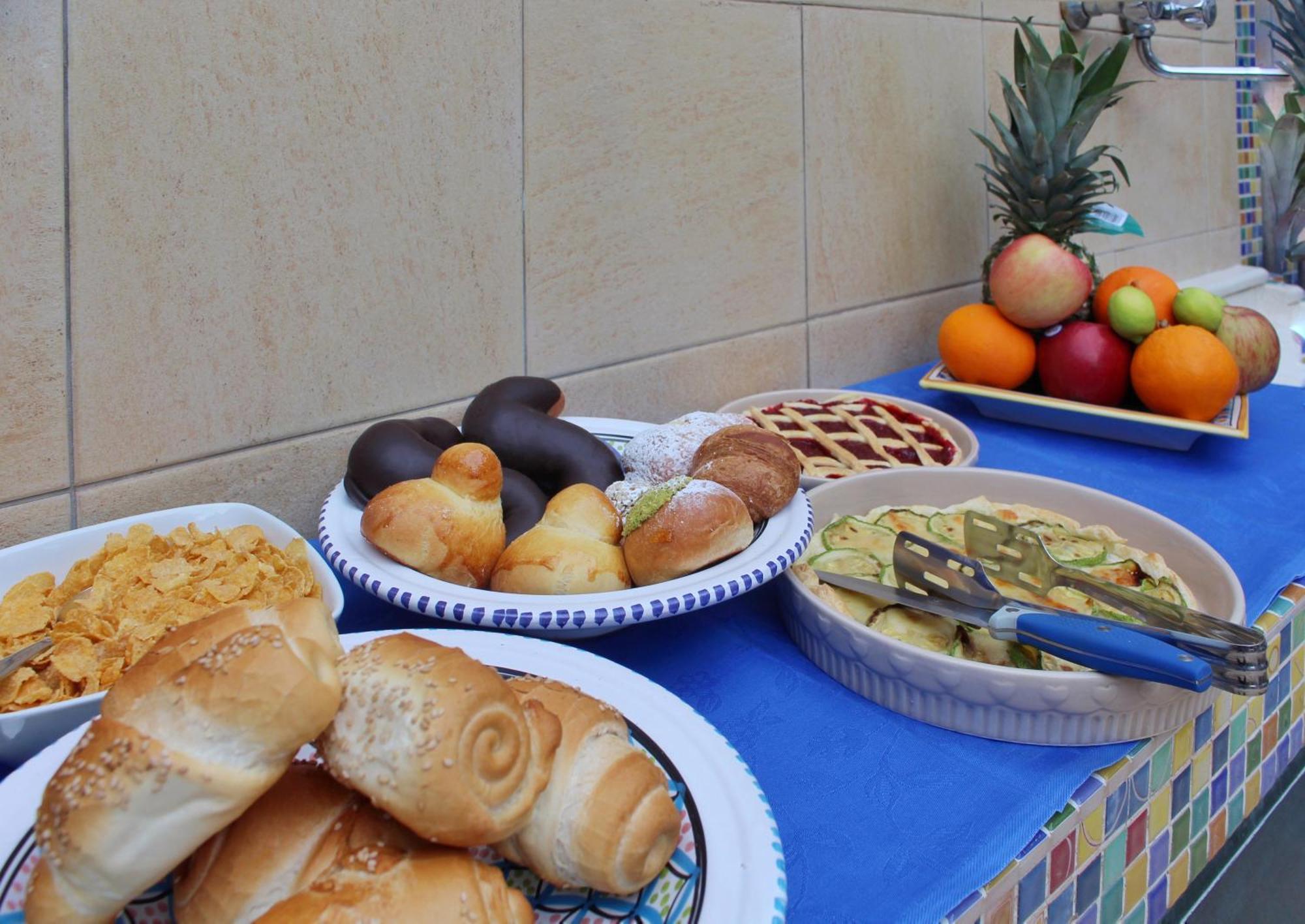 Bed and Breakfast La Piazzetta Джардини-Наксос Экстерьер фото