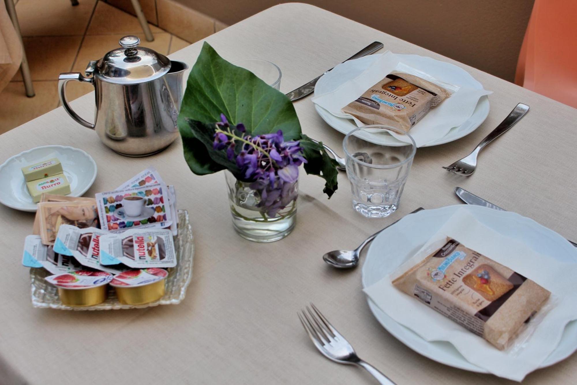 Bed and Breakfast La Piazzetta Джардини-Наксос Экстерьер фото